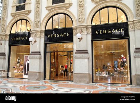 is Versace italian or french